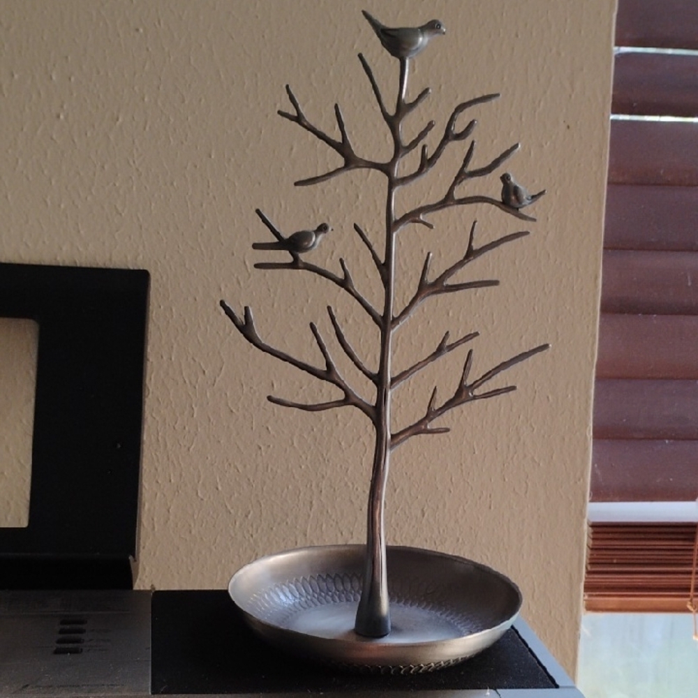 Chic Silver Jewelry Holder with Birds